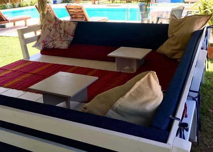 埃罗尔汽车旅馆